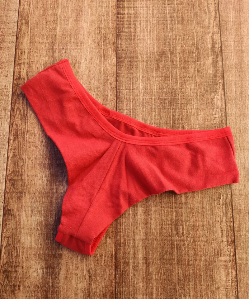 Calcinha Sophia rubi costas