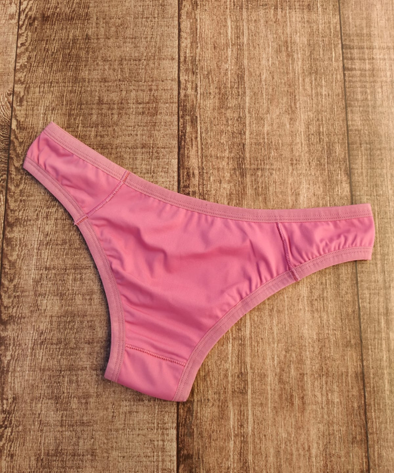 Calcinha Geisa sandia costas