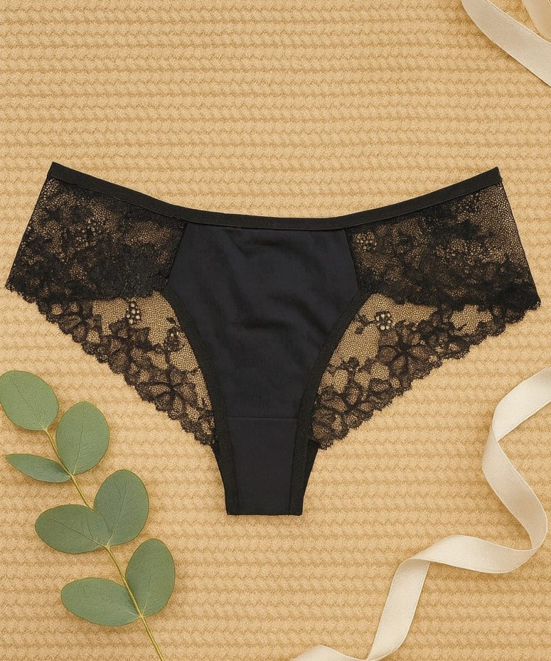 Calcinha Pimenta preto frente